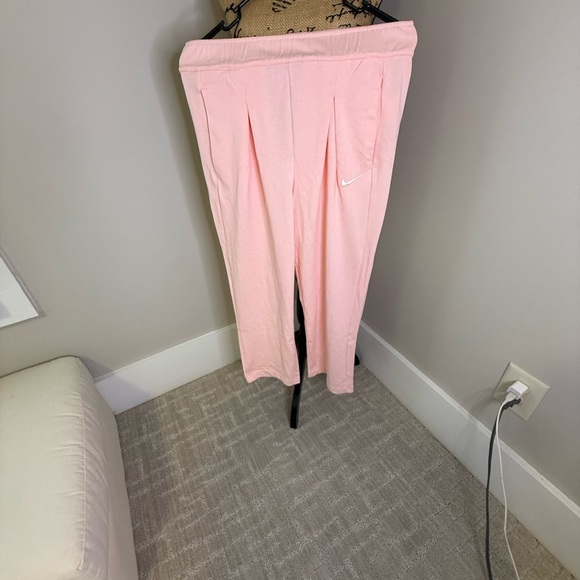 Nike Soft Pink Joggers - Picture 2 of 9